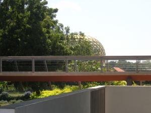 Blick auf Matrimandir